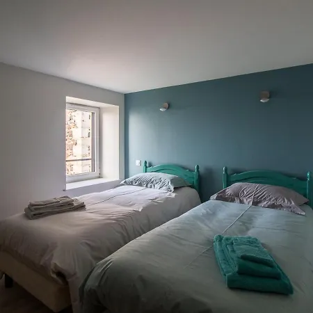 Casa vacanze Usson, 4 Pièces, 6 Personnes - Fr-1-630-146 Usson