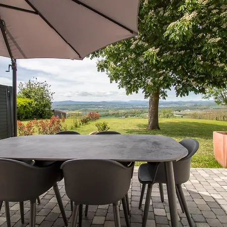 Casa vacanze Usson, 4 Pièces, 6 Personnes - Fr-1-630-146 Usson