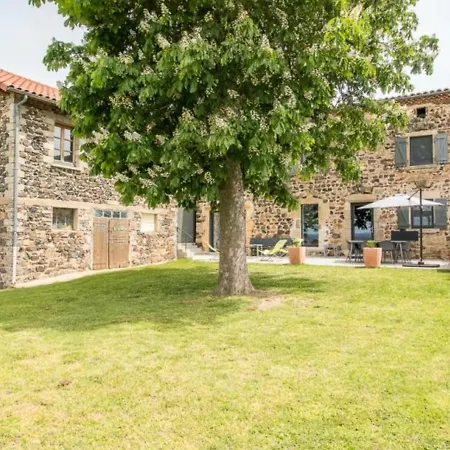Casa vacanze Usson, 4 Pièces, 6 Personnes - Fr-1-630-146 Usson