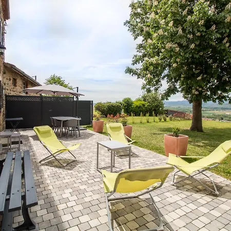 Usson, 4 Pièces, 6 Personnes - Fr-1-630-146 * Usson